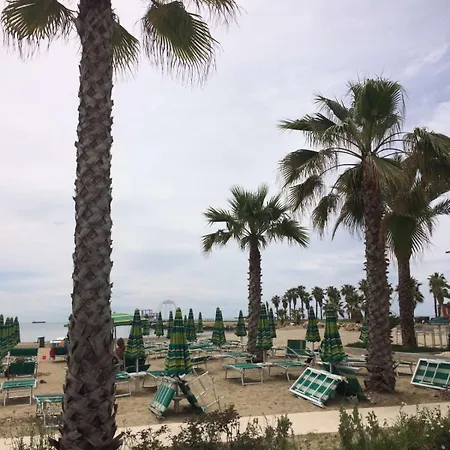 Mari * Durrës